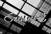 Exertion Display Typeface Grafiti, a Handwritten Font by Nouric Design (Thumbnail 6 of 10)