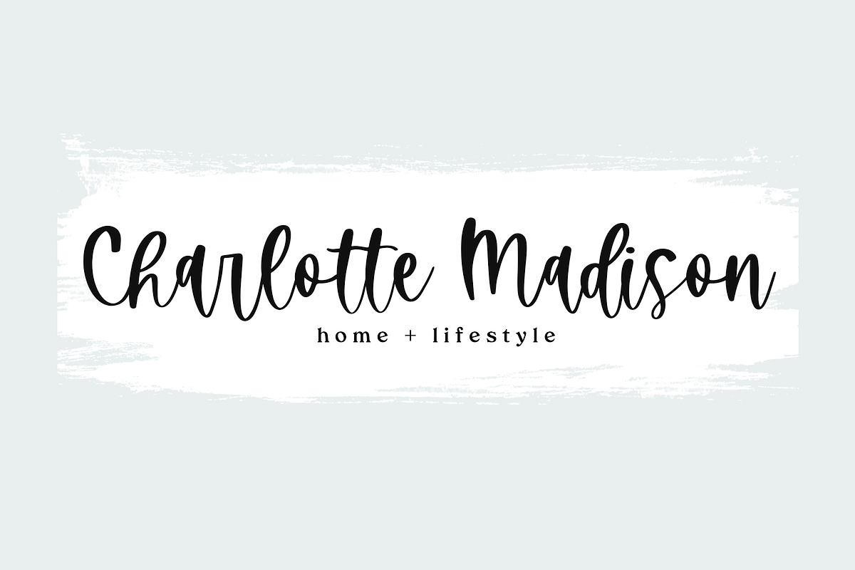 Fashionably Late | Script Font preview 7