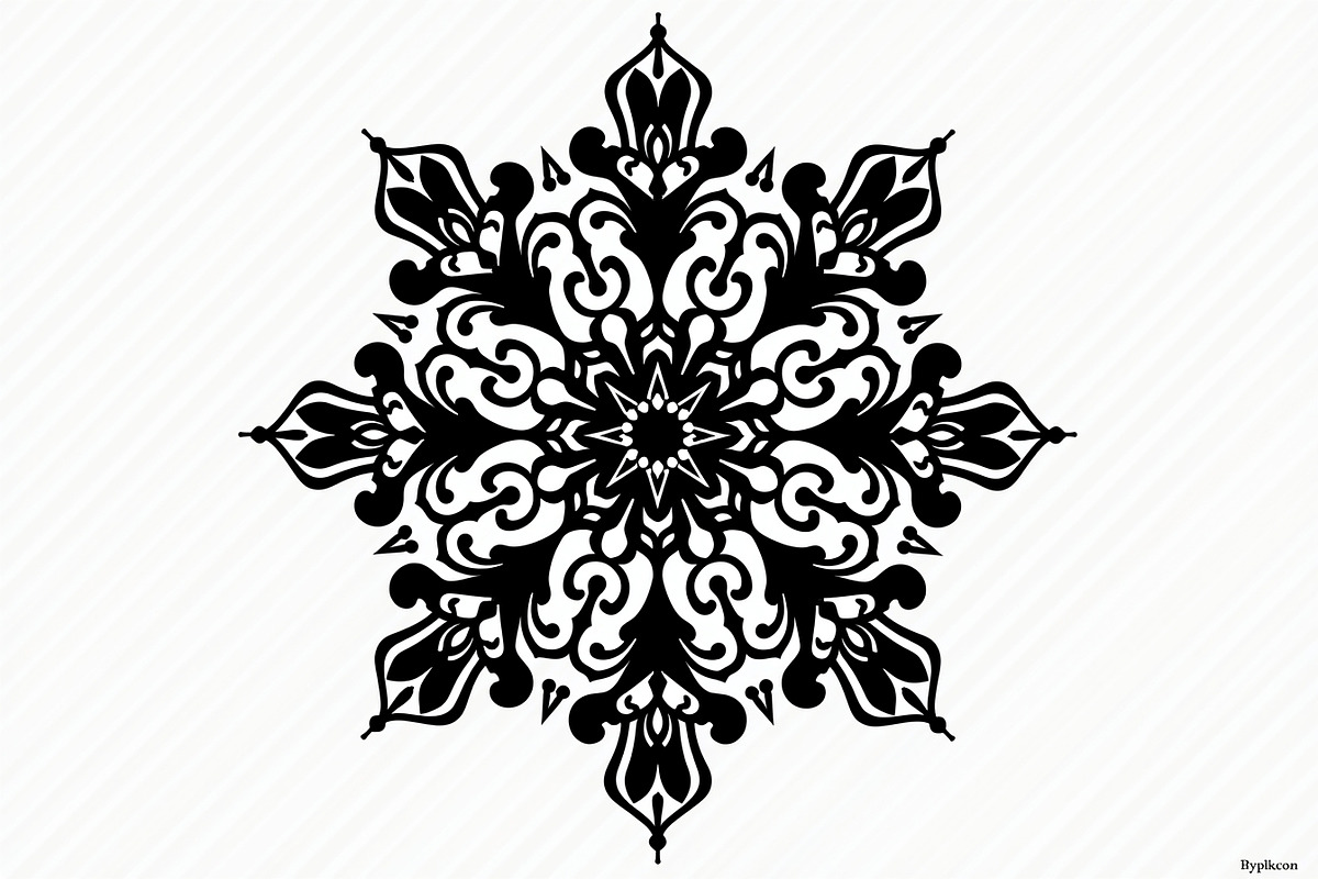 Elegant Mandala Design Bundle, an Illustration by Creativeshirt (Photo 3 of 9)