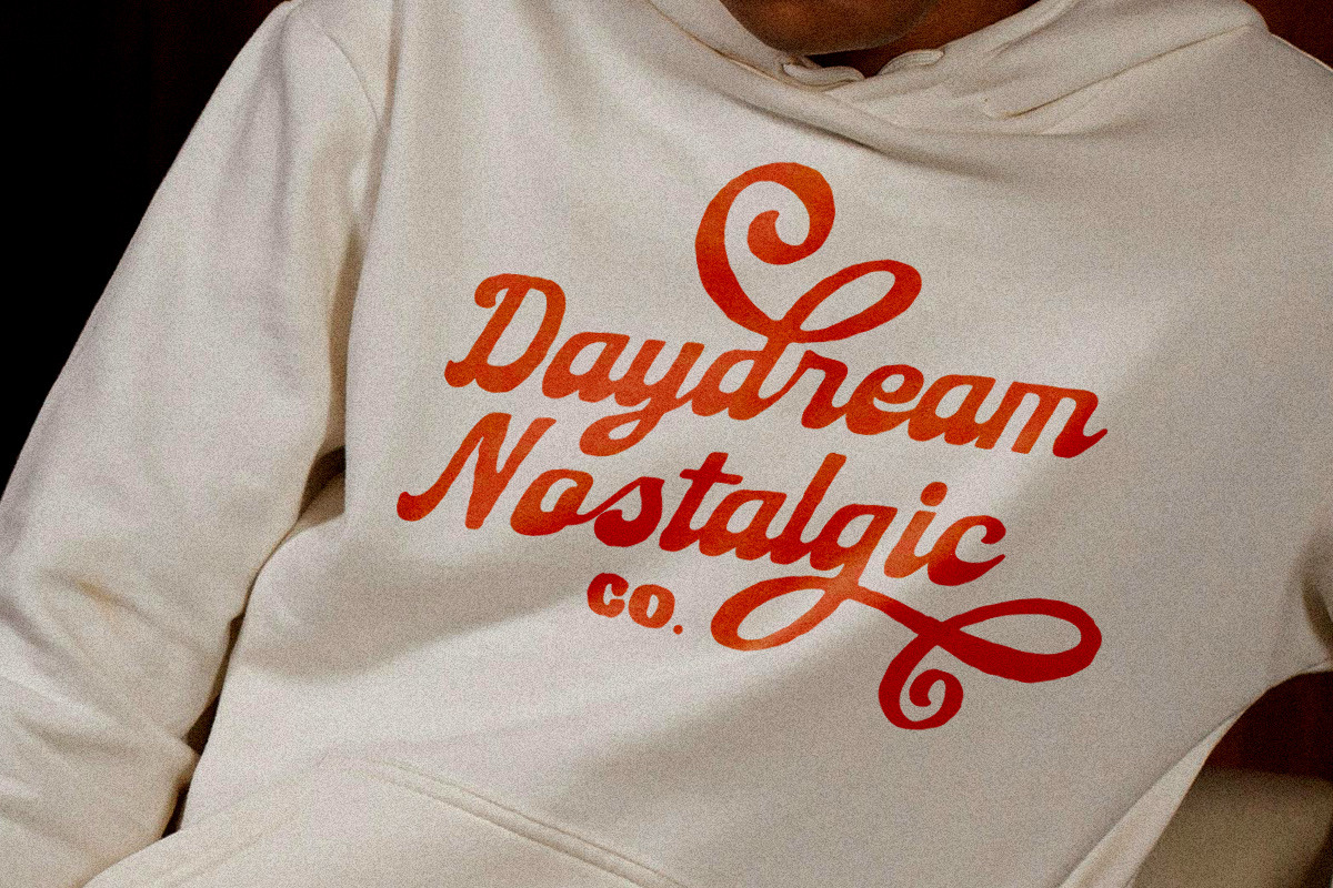 Redmont Retro Font Duo, a Script Font by Letterhend Studio (Photo 9 of 10)