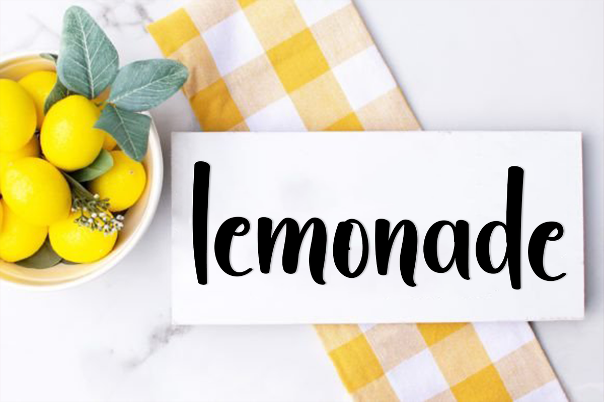 Wildflower, a Handwritten Font by InermediaSTUDIO (Photo 4 of 8)