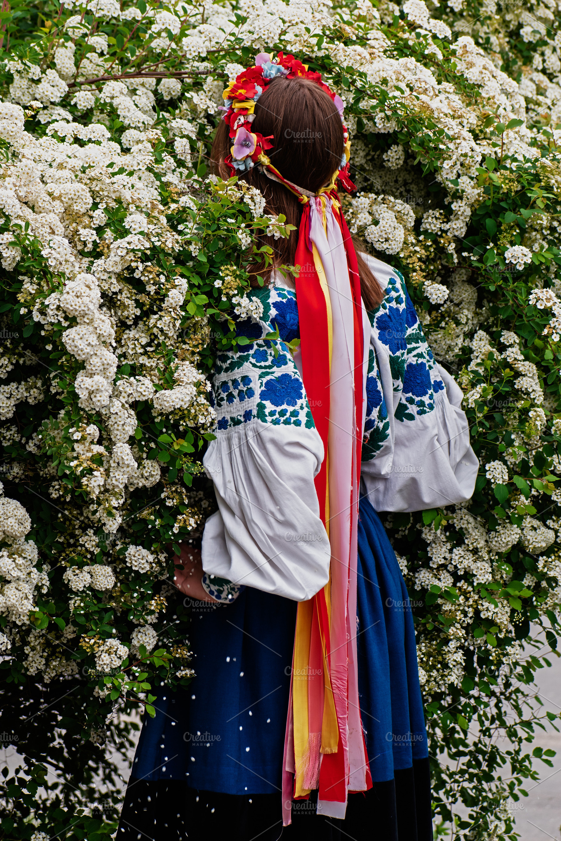 The girl went into a flowering white, a Person Photo by Oleksandr Masnyi