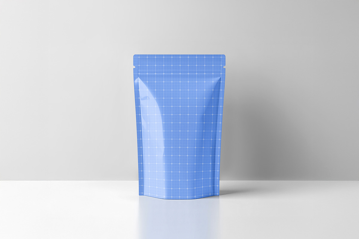 Packaging Pouch Mockup, a Packaging Mockup by Alternate Studio (Photo 5 of 9)