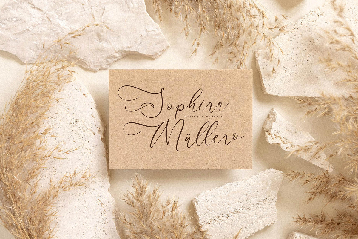 Andorale Heart Handwritten Script, a Script Font by Storytype Studio (Photo 8 of 15)