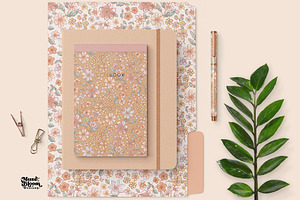 Squirrel Floral Seamless Pastel