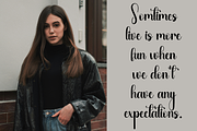 Perfect Beach, a Handwritten Font by InermediaSTUDIO (Thumbnail 7 of 8)