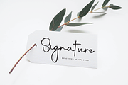 Smoothie | Script Font, a Handwritten Font by Scratchones (Thumbnail 5 of 8)