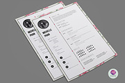 1 page CV template, a Resume Template by Chic templates (Thumbnail 4 of 4)