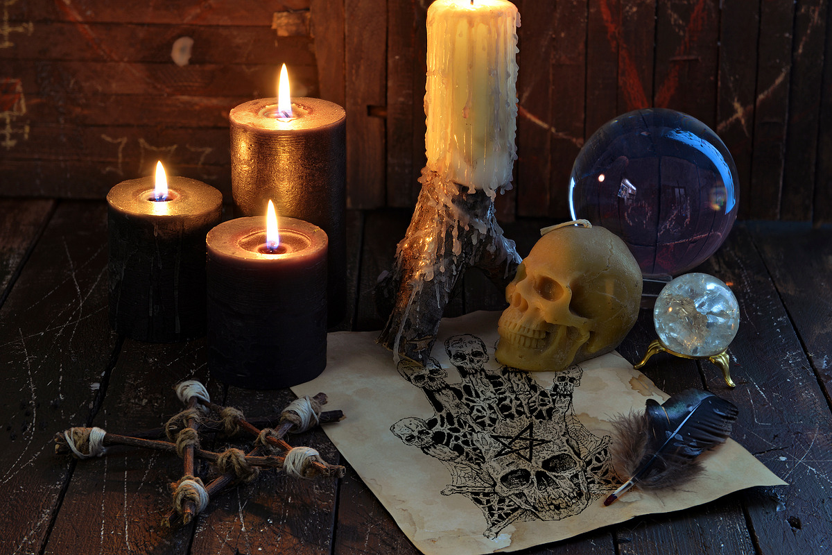 Evil skulls collection, an Illustration by Samiramay (Photo 7 of 7)