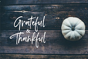 Heartsoul Font, a Script Font by Graphic Box (Thumbnail 9 of 14)