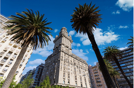 Uruguay, Montevideo Independence, an Architecture Photo by Web Engine Design