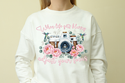 Inspirational Floral PNG, Camera, a Graphic by Vector Portal (Thumbnail 3 of 9)