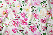 Amore - seamless floral pattern, a Pattern Graphic by Katerina Tova (Thumbnail 5 of 13)