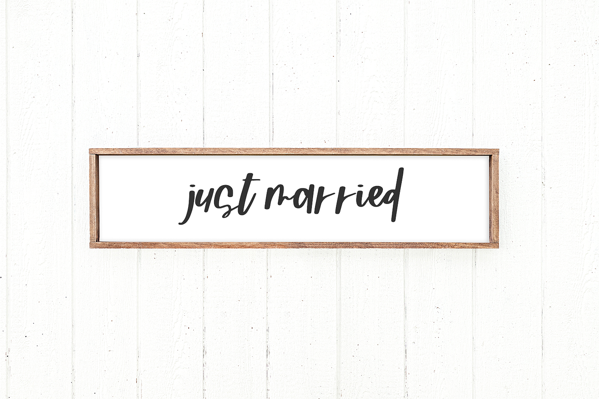 Honeymooner Script, a Handwritten Font by Beck McCormick (Photo 5 of 10)