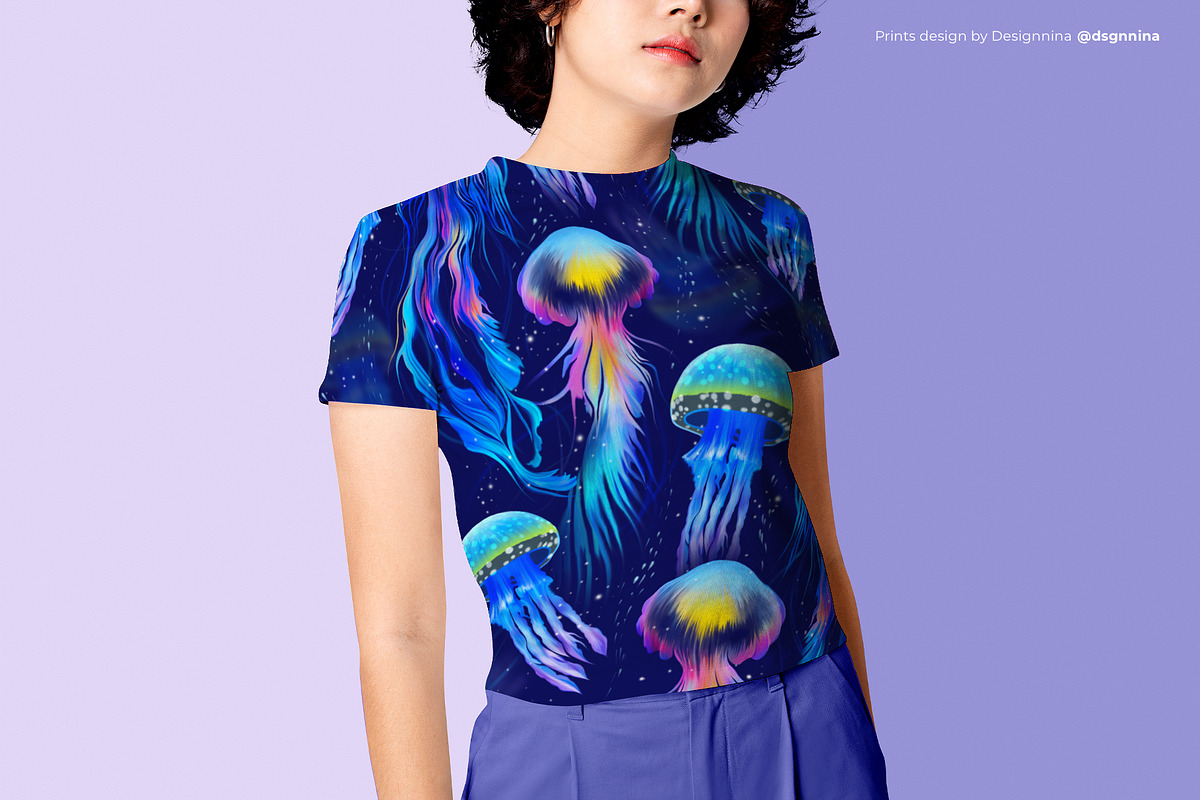 MEDUZA — Luxury Seamless Pattern, a Pattern Graphic by Designnina Shop (Photo 7 of 13)