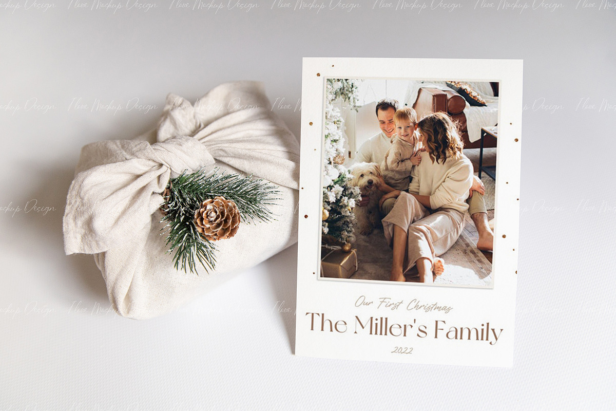 Сhristmas 5x7 Сard Mockup, a Product Mockup by ILoveMockupDesign (Photo 5 of 11)