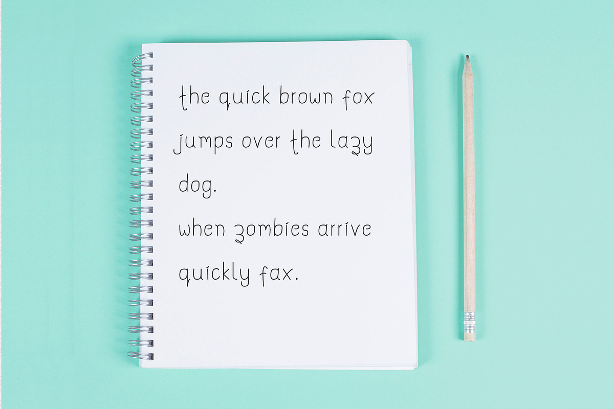 Handypot - Handwritten Font preview 2
