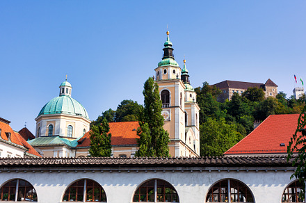 St. Nicholas Cathedral in Ljubljana. Slovenija, an Architecture Photo by Bepslabor