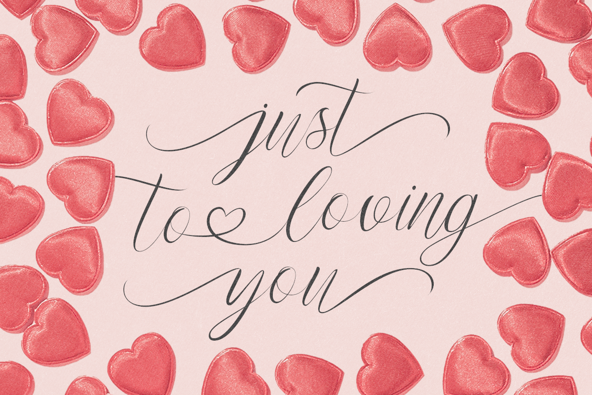Alice Simon - Valentine Modern Font, a Script Font by Pandeka Studio (Photo 3 of 10)