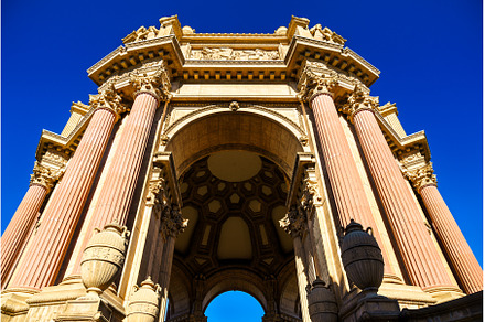 Palace of Fine Arts in San Francisco, an Architecture Photo by Leonid Andronov