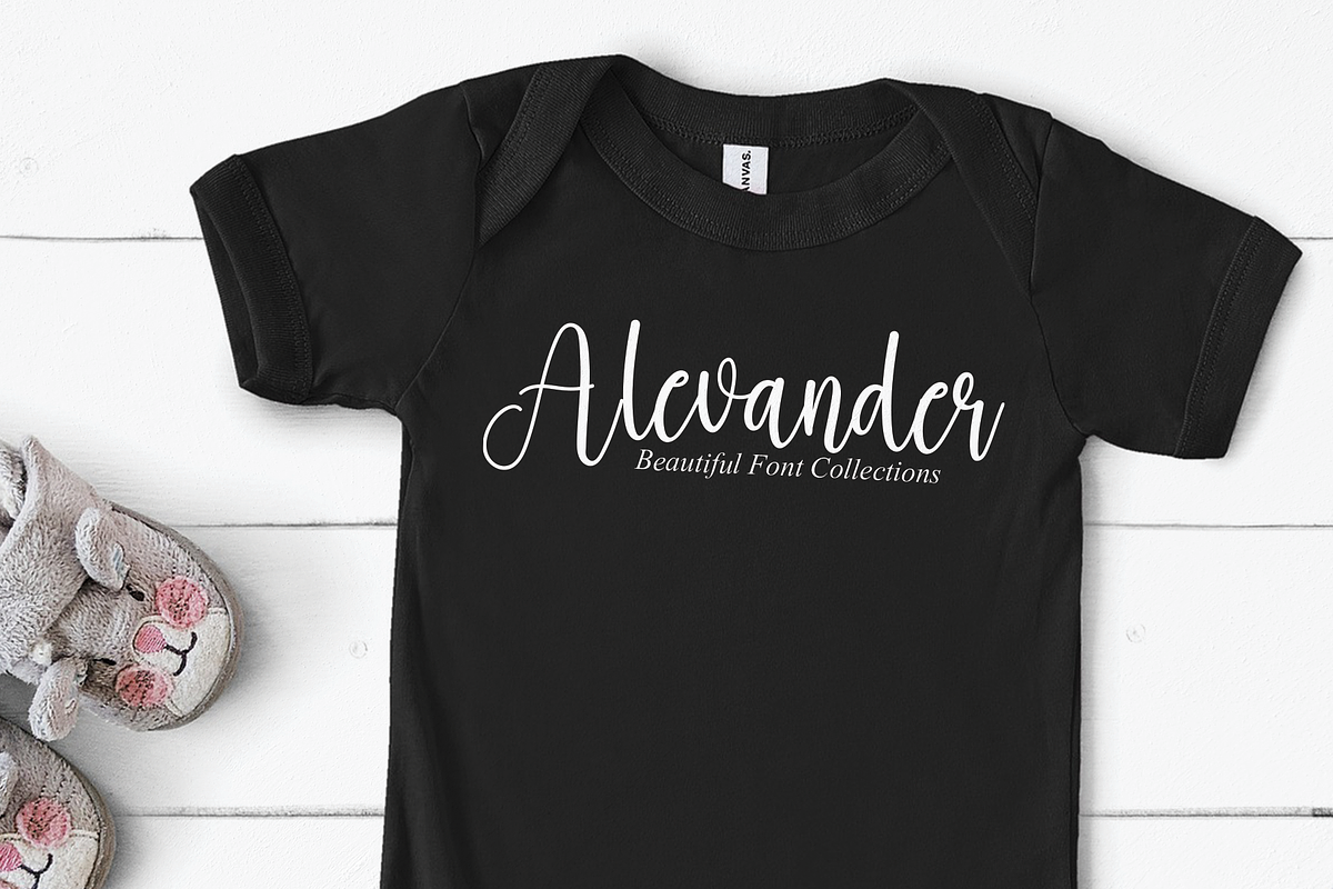 Autography | Script Font, a Script Font by Scratchones (Photo 4 of 6)