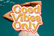 Trendy Luxe, a Font by Soft Creative (Thumbnail 9 of 13)