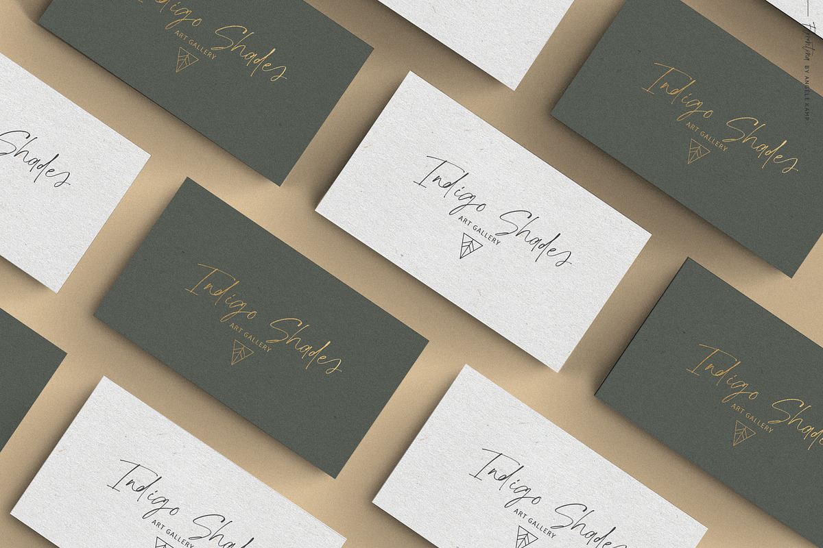Florentina stylish script font preview 3