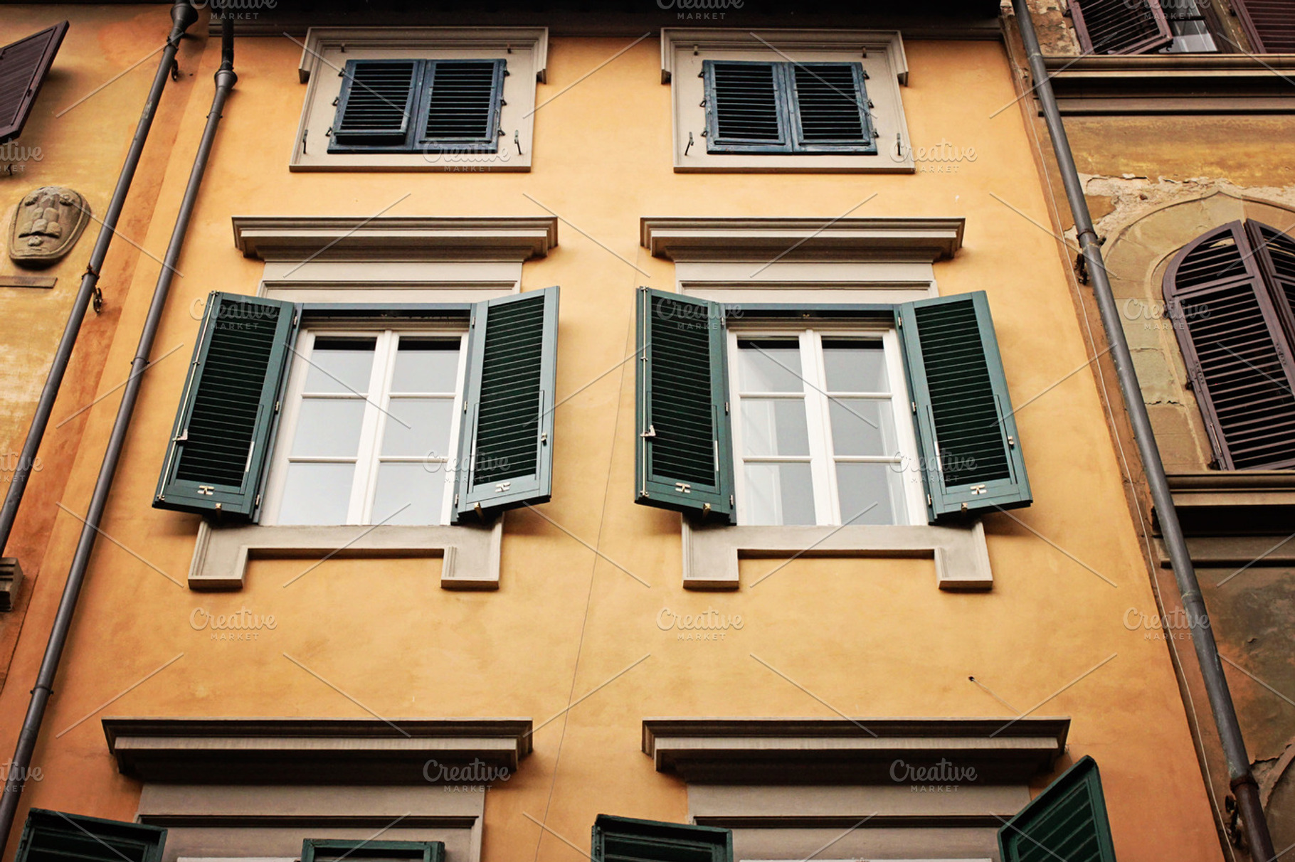 Florence windows stock photograph, an Architecture Photo by Bellano Web Studio