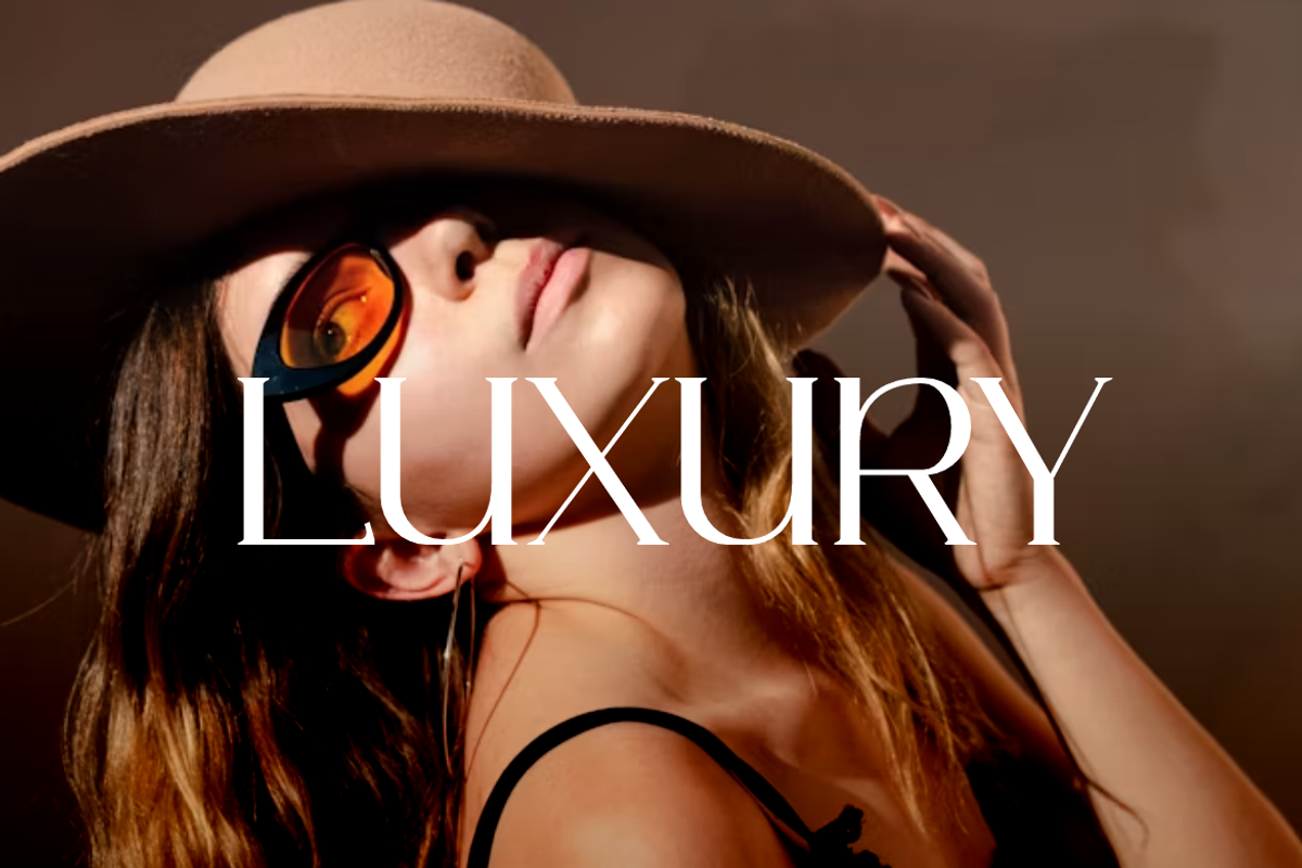 Hechowa - Elegant Fashion Font, a Serif Font by QR Design Studio (Photo 4 of 12)