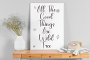 Crestore, a Handwritten Font by InermediaSTUDIO (Thumbnail 3 of 7)