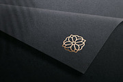 Floréma – Elegant Floral Logo Design, a Branding & Logo Template by arhabib (Thumbnail 2 of 23)