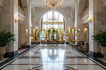 Hotihe - Modern Luxury Serif Typefac