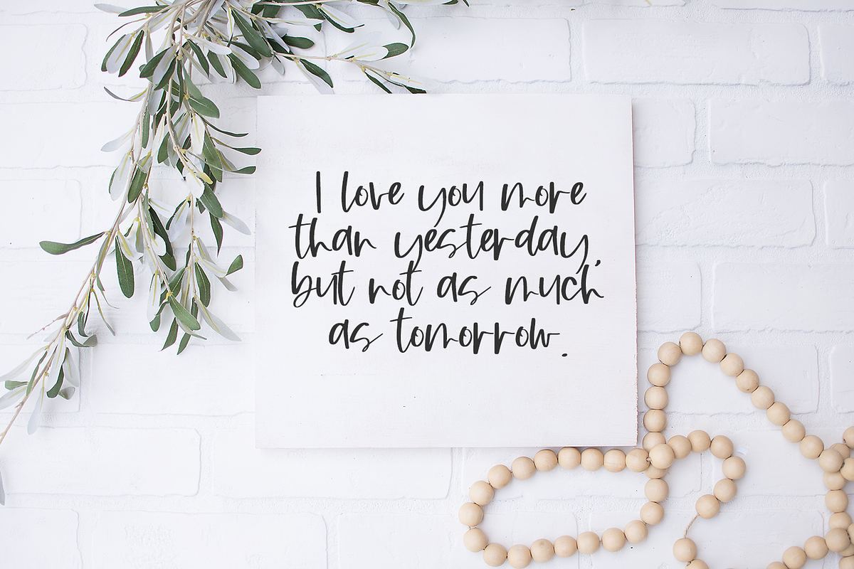 Rusticity Script, a Handwritten Font by Beck McCormick (Photo 6 of 10)