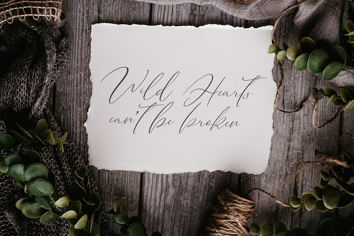 Black Cabaret Script Font & Logos preview 7