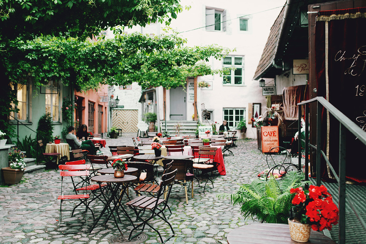Textures of Tallinn, a Texture Graphic by Living Concepts (Photo 4 of 5)