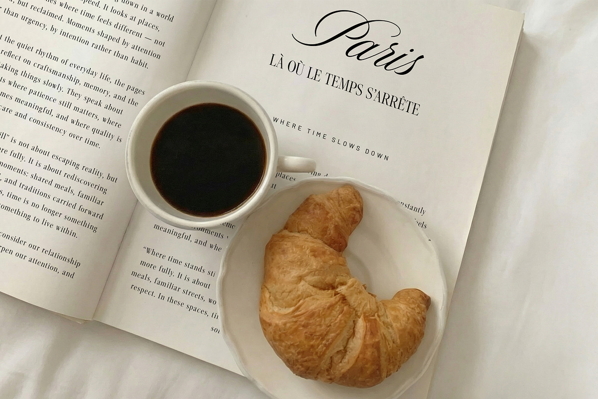 Editorial Society - Luxury Font Duo, a Script Font by Davide Bassu (Photo 22 of 34)