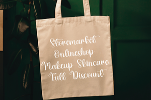 Vacation Valentine Script Font