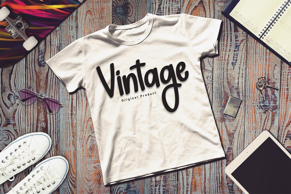 Cute Groovy | Script Font, a Script Font by Scratchones (Photo 4 of 8)