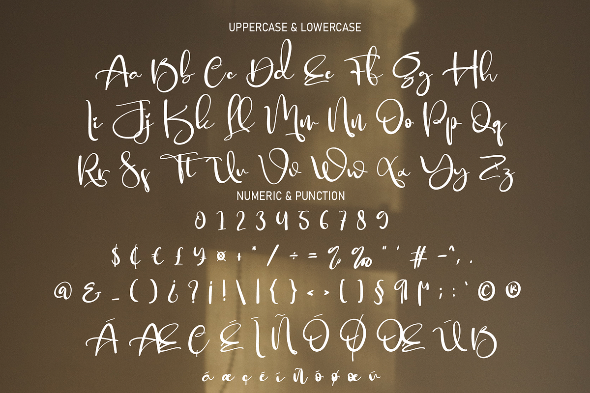 Retroline | Script Font, a Script Font by Scratchones