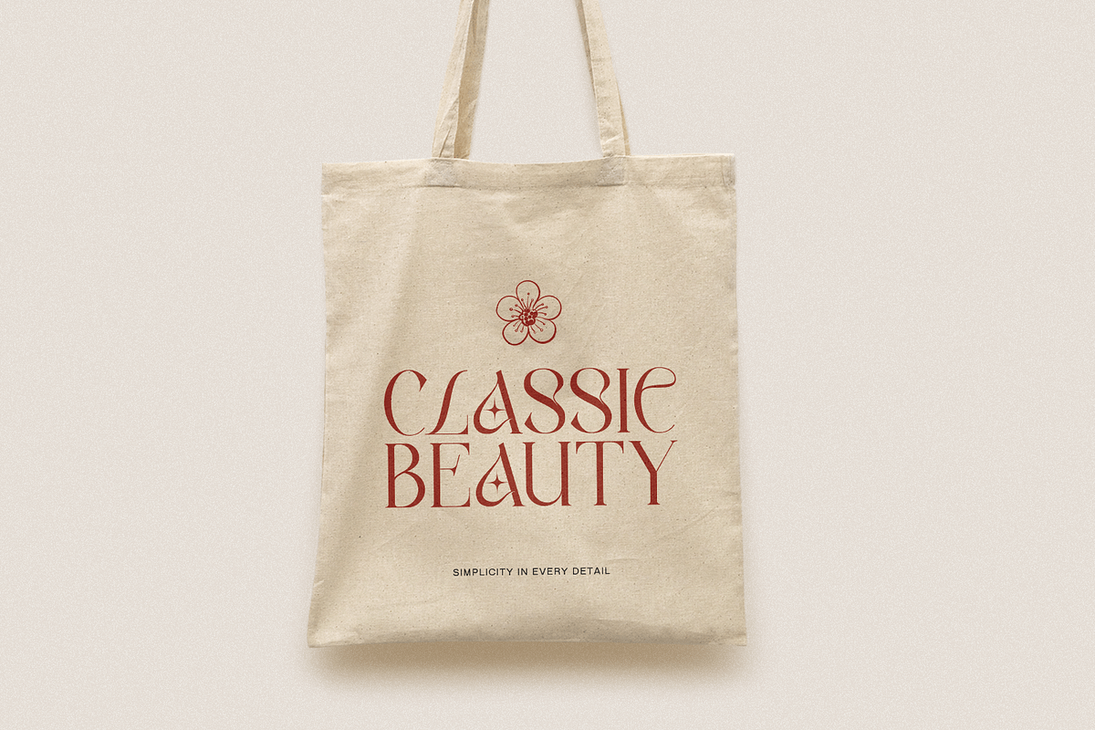 Lover Manoir - Modern Stylish Serif, a Serif Font by Pixesia Studio (Photo 7 of 10)