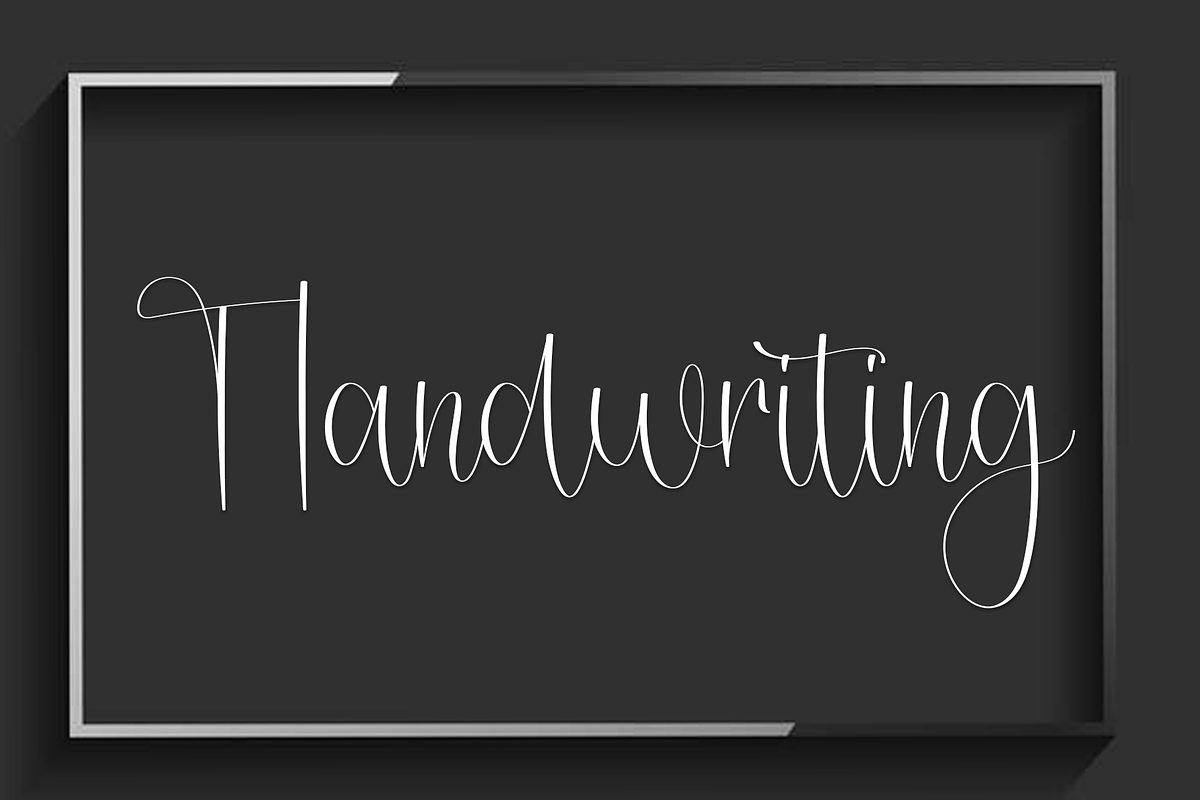 Simple Handmade, a Handwritten Font by FreshTypeINK (Photo 4 of 7)