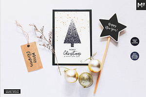 Christmas Card 7xMock-ups Generator