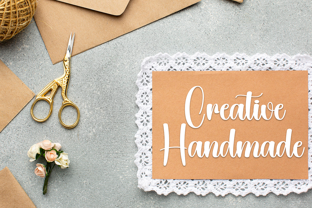 Bluey | Script Font, a Handwritten Font by Scratchones (Photo 5 of 9)