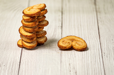 Palmier puff pastry biscuits, a Background Photo by wr7 Media