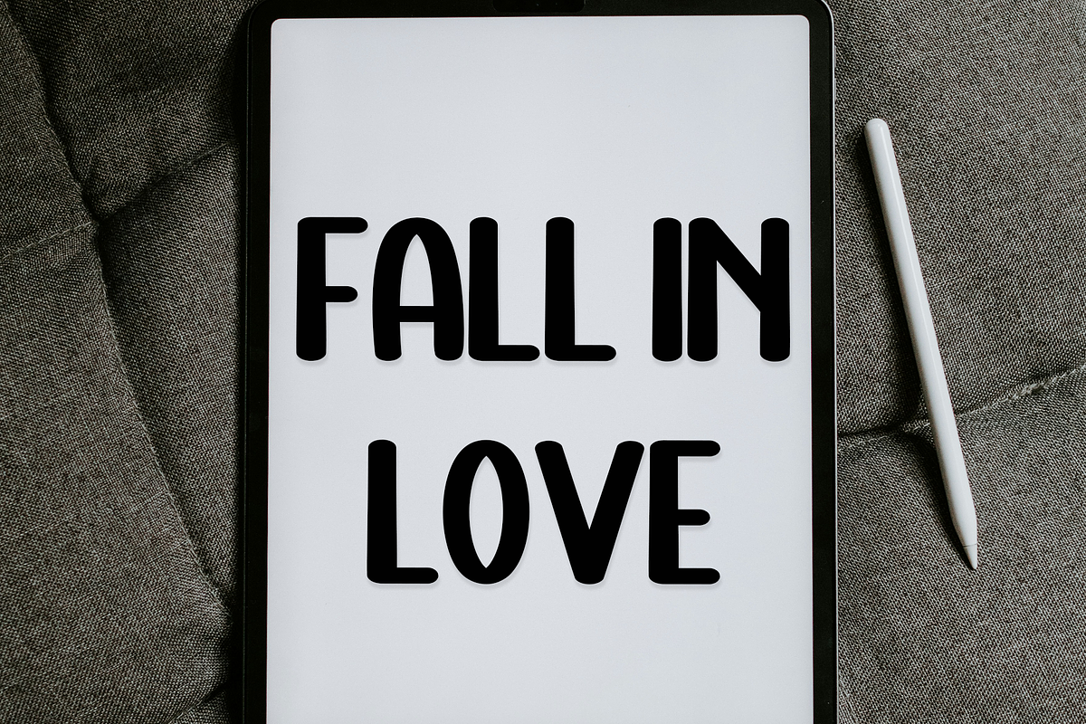 School Awesome, a Sans Serif Font by InermediaSTUDIO (Photo 7 of 8)