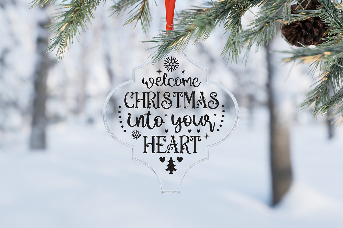 Christmas Arabesque Tile SVG Bundle, a Graphic by CraftlabSVG (Photo 14 of 17)