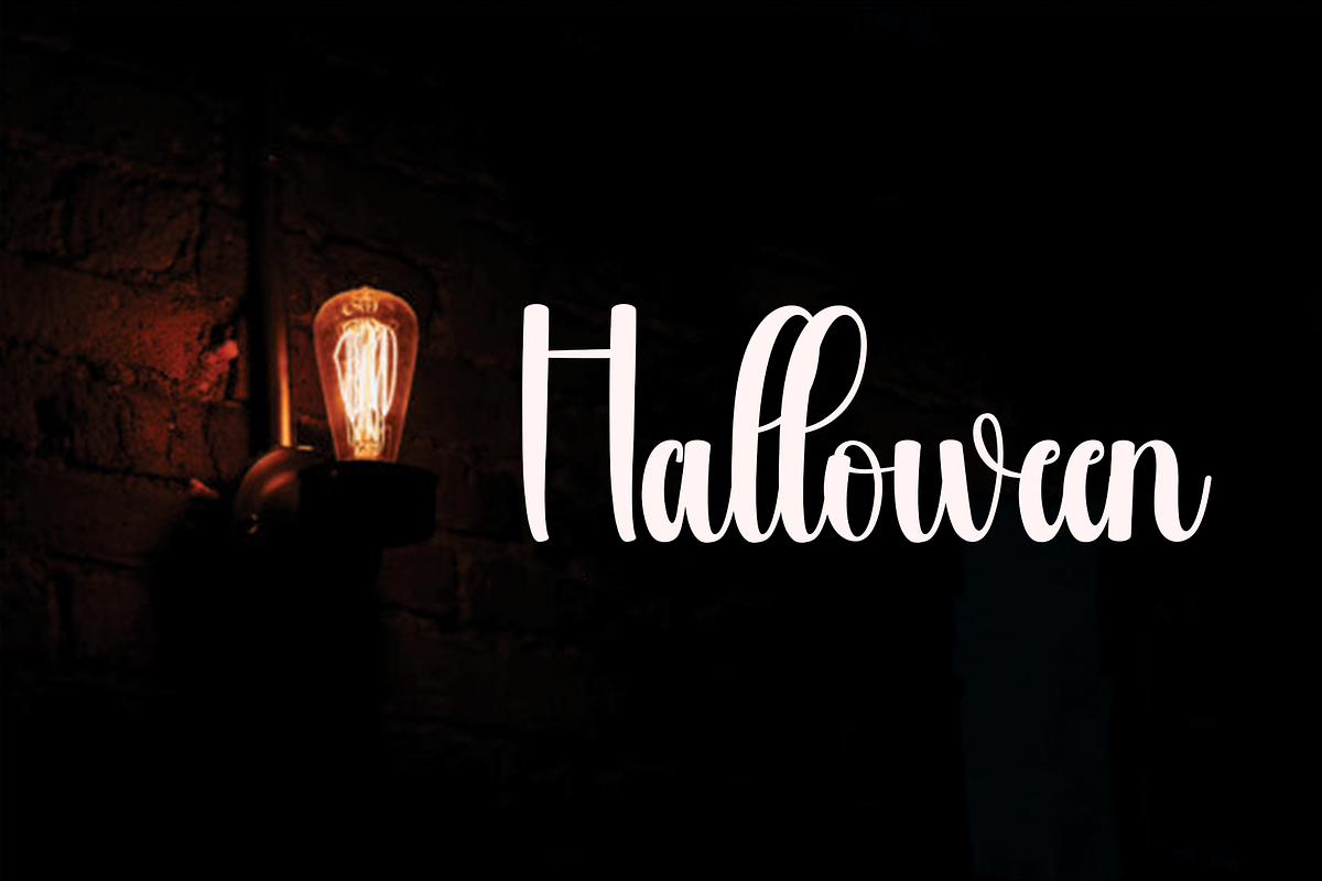Charming Smile, a Handwritten Font by InermediaSTUDIO (Photo 5 of 8)