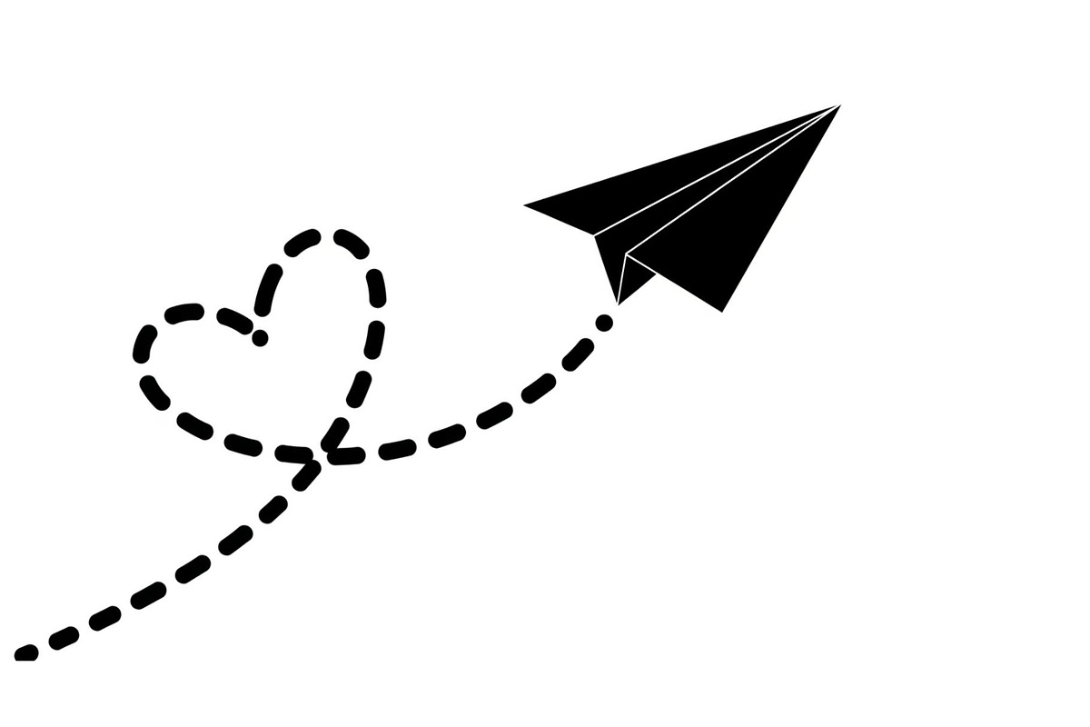 Paper Airplane Heart SVG Bundle, an Illustration by jahid234 (Photo 22 of 31)