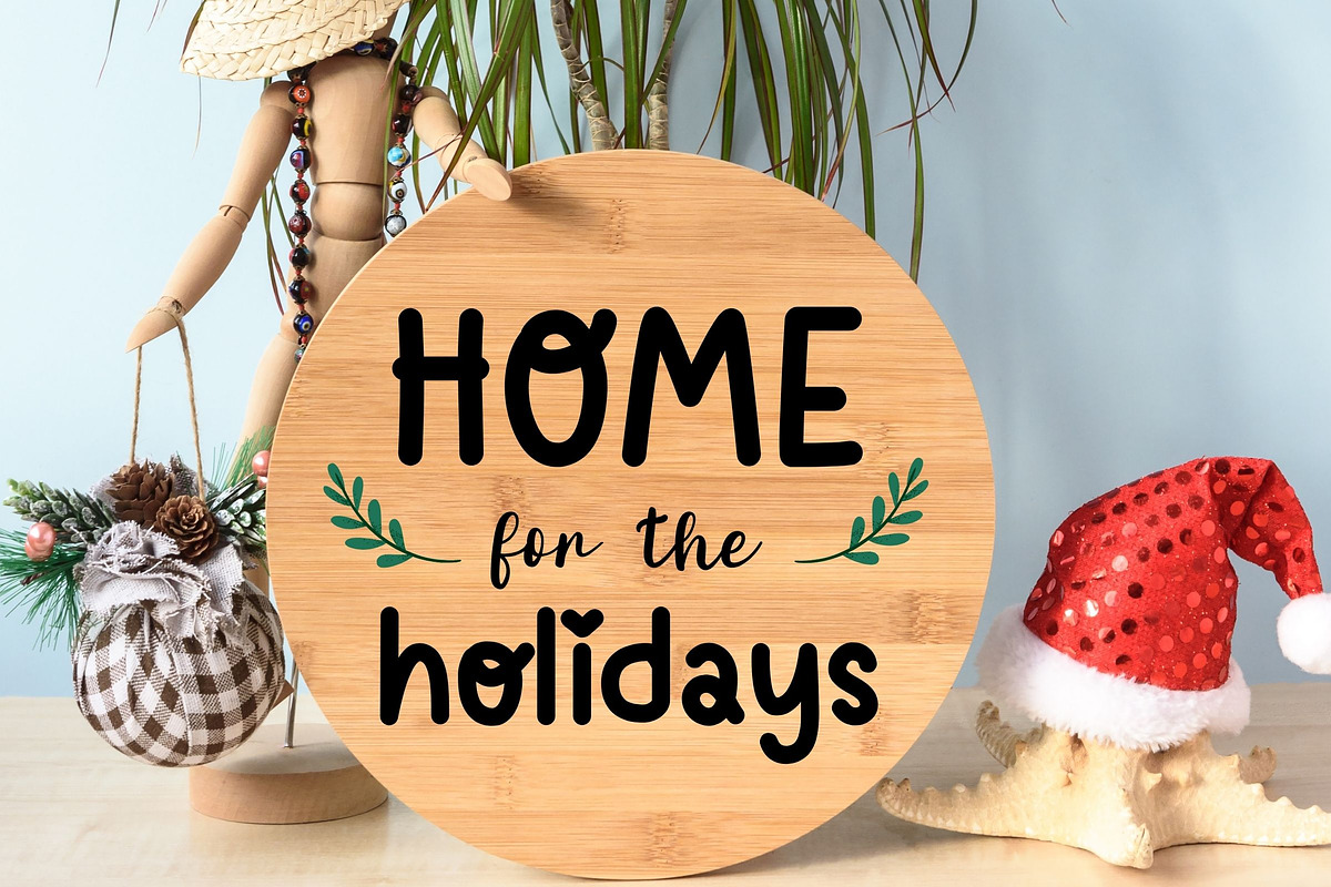 Family Christmas Font Duo, a Script Font by AnningArts (Photo 4 of 11)