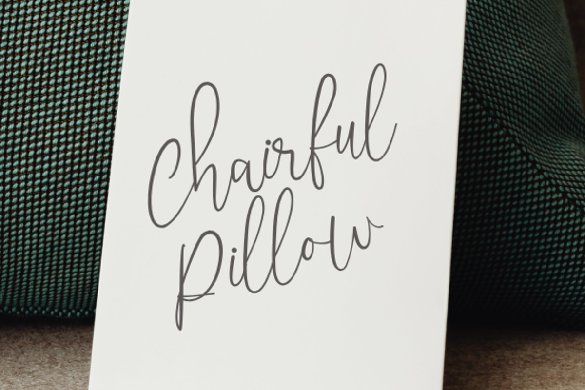Milkshake Script, a Handwritten Font by Muwatta Studio (Photo 5 of 6)